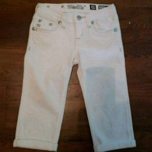 Girls size 10 Capris